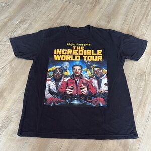 Logic The Incredible World Tour Shortsleeve T Shirt PtP 20”